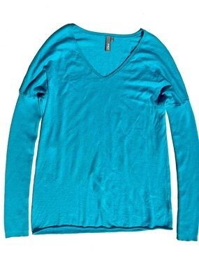 SI-IAE 100% Cashmere Slouch Shoulder Long Lightweight V-Neck Turquoise Sweater L